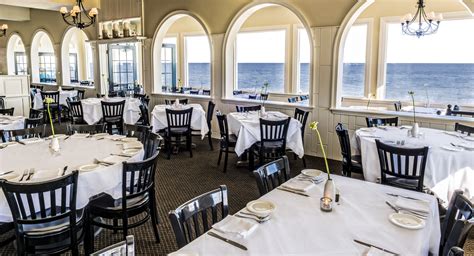 The Ocean House Restaurant – Breezy, Beach-Side Dining in Dennis Port