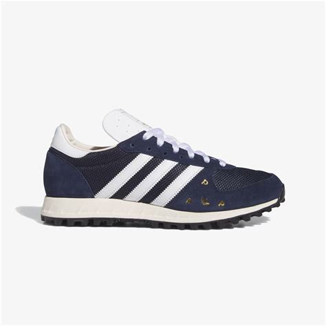 Buy Cloud White, Navy and Chalk White Pop Trading CO Trx Trainers Shoes ...