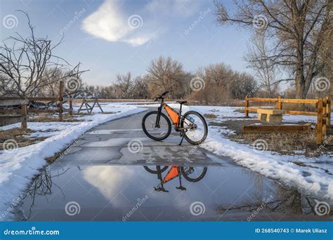 Mountain Bike on Poudre River Trail Near Greeley in Colorado Stock ...