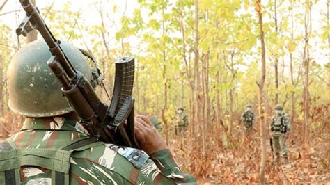 झारखंड के चाईबासा में IED ब्‍लास्‍ट, CRPF के 2 जवान घायल | Jharkhand ...
