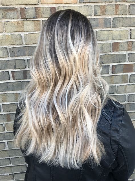 Shadow root and icy blonde. #kenracolor #balayage | Hair shadow, Ice ...