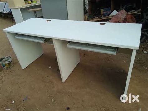 Office computer table available - Other Household Items - 1772226540