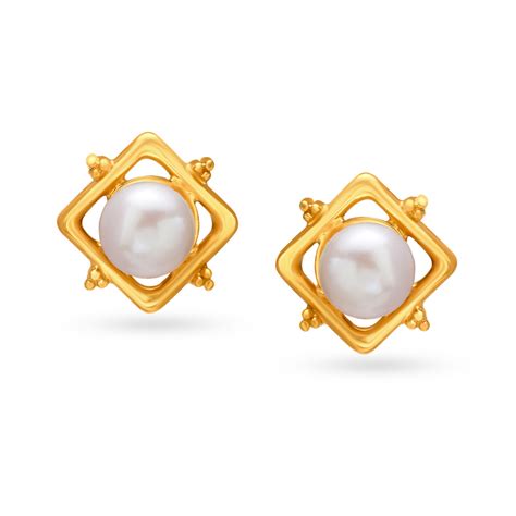 Splendid 18 Karat Yellow Gold And Pearl Square Studs