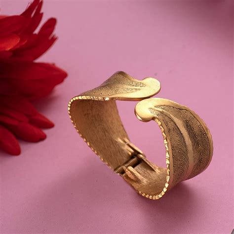 Gold Plated Egyptian Leaf Cuff Bracelet (adjustable) – Estele