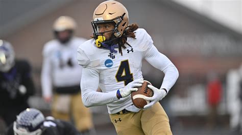 John Carroll football gets break from cold, eyes NCAA semifinal spot in ...