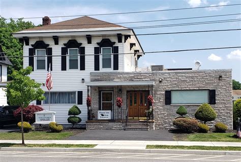 Home | Enea Family Funeral Home