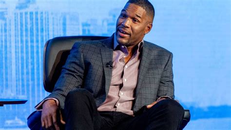GMA's Michael Strahan leaves fans in disbelief as he bids farewell to ...