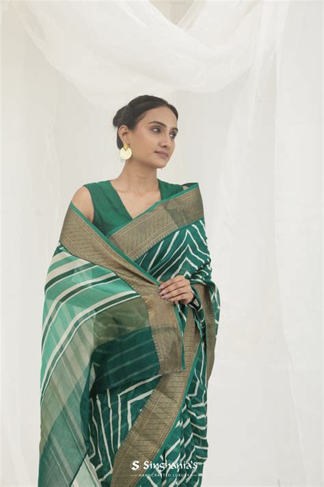 Buy Printed Sarees Online in India | Singhania's