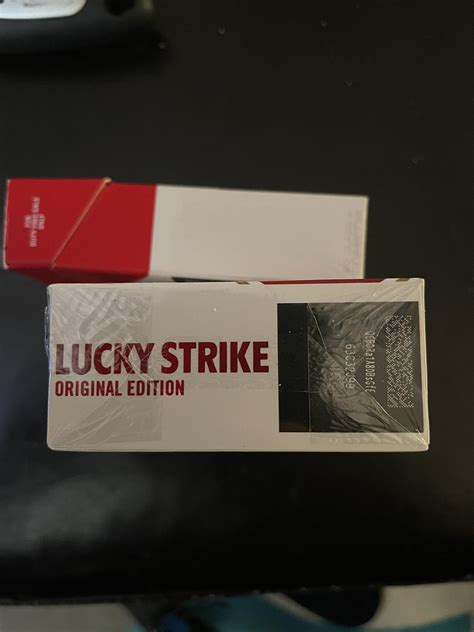A massive pack of German Lucky Strikes to add to my collection of ...