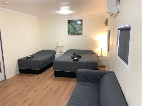 SPUD'S ROADHOUSE (Pimba) - Hotel Reviews & Photos - Tripadvisor