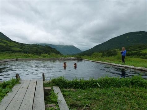 10 самых популярных термальных источников Камчатки