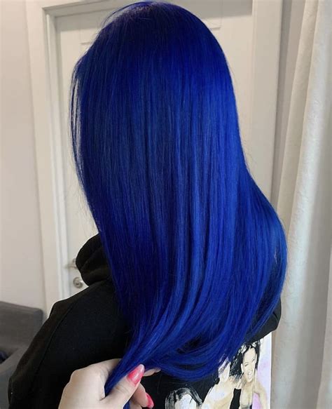 Pin by V on Hairstyles/Colors | Bright blue hair, Hair color blue, Hair ...