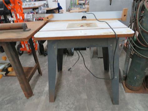 Using Bosch Router Table 的图像结果
