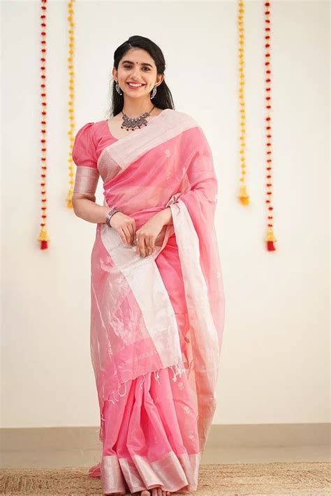 Buy Daisy Pink Maheshawari Cotton Silk Saree in India at Best Price ...
