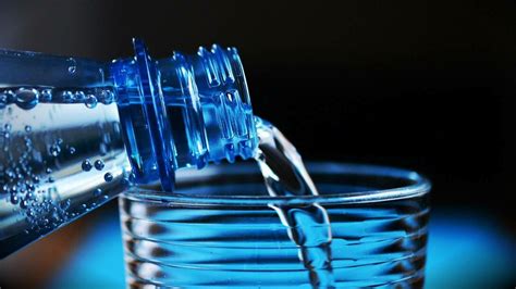 Water: implications for health | Meer