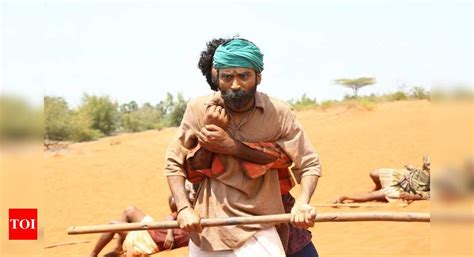 Dhanush's 'Ilaya Superstar' title - popular movie hall issues ...