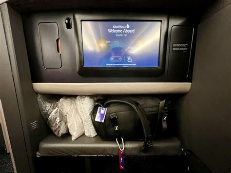 Singapore Airlines Business Class 的图像结果