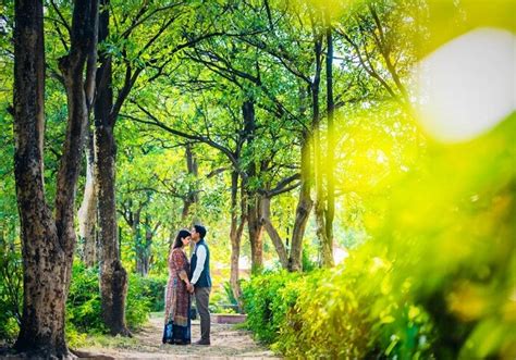 50+ Pre-Wedding Photoshoot Ideas. Nobody Did It Like These Cute Couples!