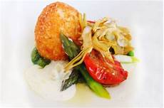 cosa posso cucinare con le uova la ricetta perfetta dello chef uova in crosta di pecorino cosa posso cucinare con le uova la ricetta perfetta dello chef uova in crosta di pecorino