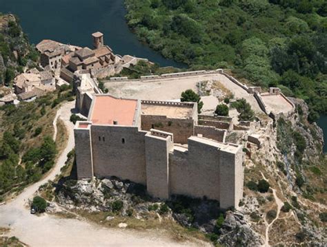 MIRAVET CASTLE (CASTILLO DE MIRAVET) (2025) All You Need to Know BEFORE ...