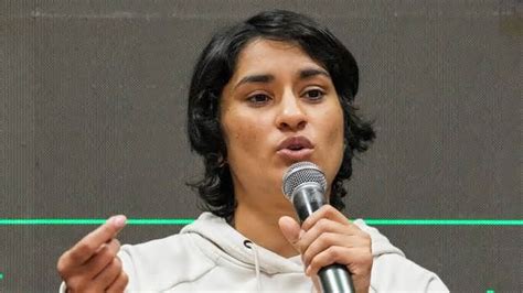 Economist Akash Jindal Says Trump’s 104% Tariff on China Could Give ...