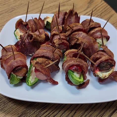 Bright Leaf Red Hot Jalapeño Poppers (Bacon) - Bright Leaf Hotdogs