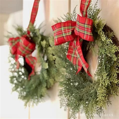 The Best Kitchen Christmas Decor Ideas for a Cozy Home - Perfecting Places