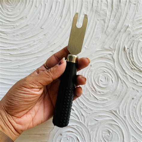 Clock fitting tool – Tulsi Resin Store