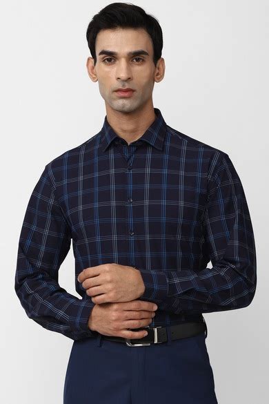Buy Men Navy Slim Fit Check Full Sleeves Formal Shirt Online - 934417 ...