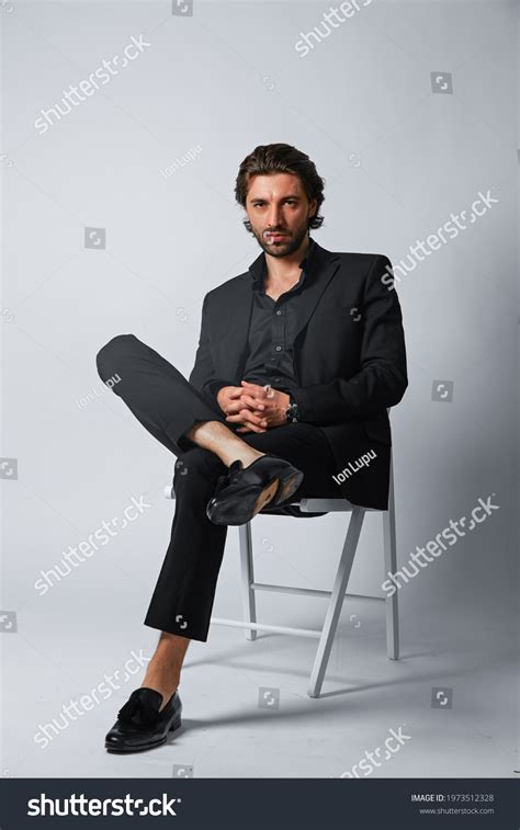 Business Suit Chainsaw Man 的图像结果