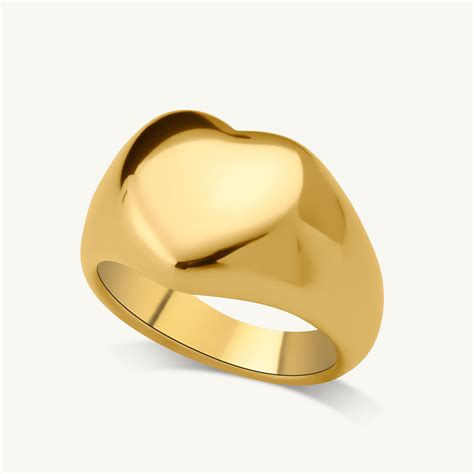 Buy Chunky Heart Ring- 18k Gold Plated online- Palmonas – PALMONAS