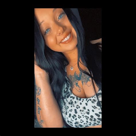 Breanna Mcleod (@breezybabyy25) • Instagram photos and videos