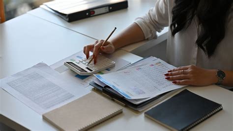 What Do Administrative Assistants Do?