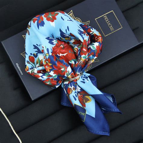 Buy Pocket Squares Online in India - Peluche.in