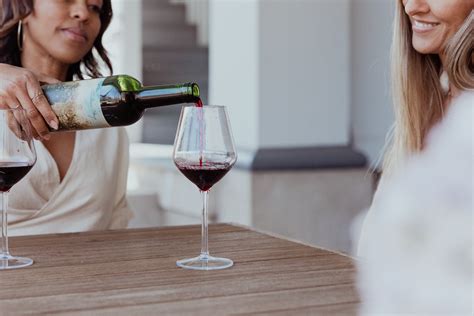 5 Best Low-Sugar Red Wines for a Healthier Choice | Natural Wine ...