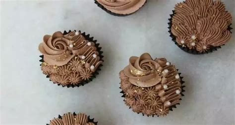 Order Customised Cakes, Cupcakes & More From The Pastille Crumb Co ...