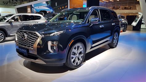 The 2020 Hyundai Palisade Offers Seating For Eight Wheels Ca