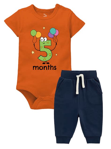 5 Months Newborn Baby Romper and Joggers Set | Buy online Personalised ...