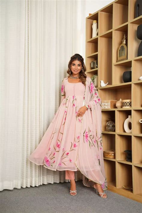 Peachy Blush Handpainted Suit Set – Local Nation