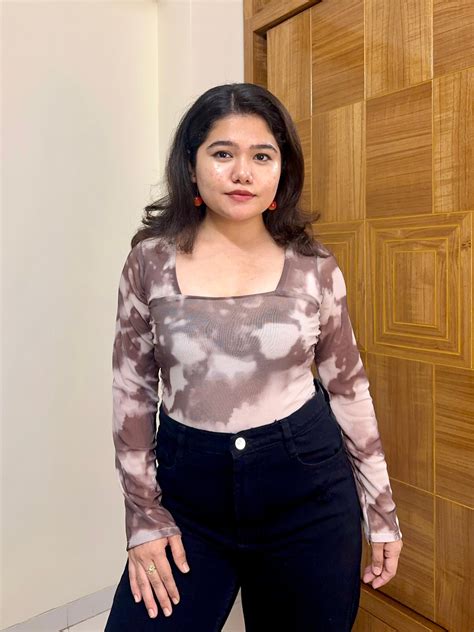 Square Neck Mesh Top – Reveal Store