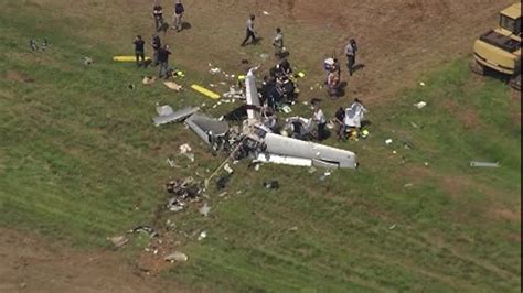 Family of 4 killed after small plane crashes in North Carolina - ABC News