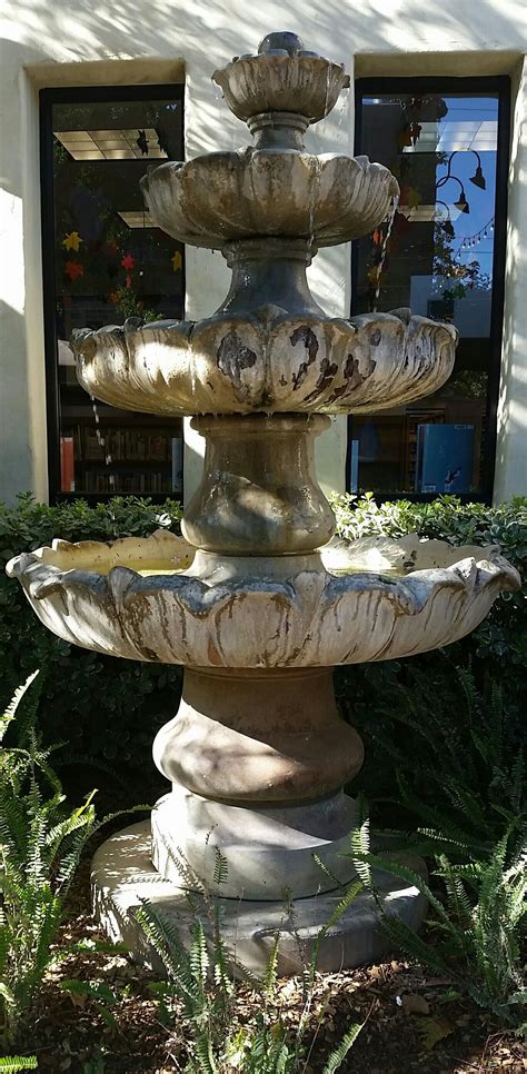 Fountain at San Fernando Library