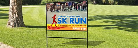 Advertisement Signs 的图像结果