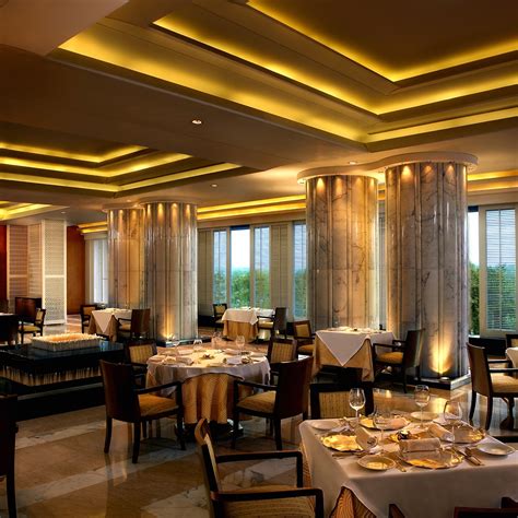 The Leela Ambience Gurugram | Hotel & Residences