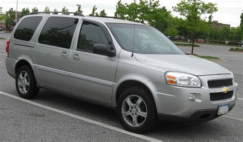 2005 Chevrolet Uplander LS - Passenger Minivan 3.5L V6 auto