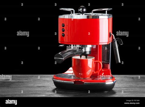Red Coffee Machine 的图像结果