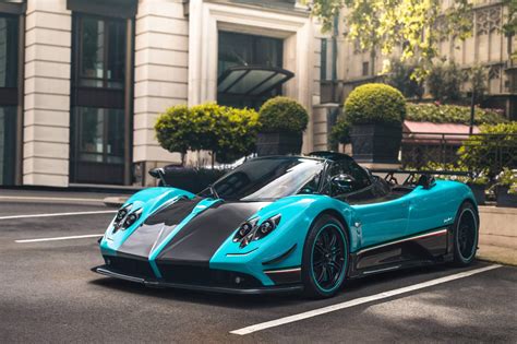 Pagani Model List; Every Pagani, Every Year / SC