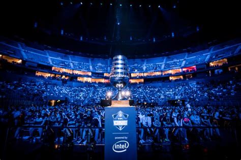 CS:GO: IEM Katowice 2021 será online • Artigos