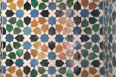 Traditional colours of Islamic art