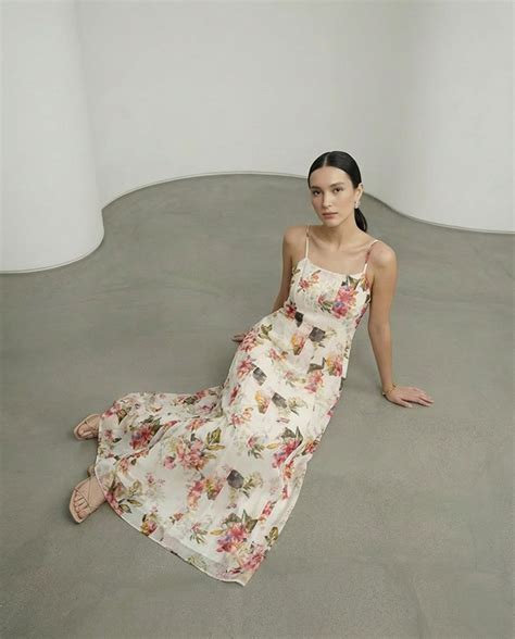 Shop Western Dresses for Women Online Jeans, Tshirt, Skirts & More ...